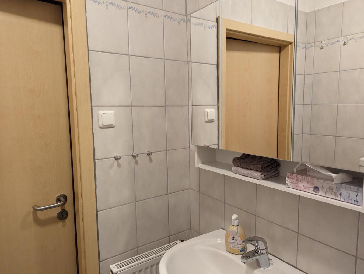 Restaurant Zur Blume Apartment Hattingen Exterior foto